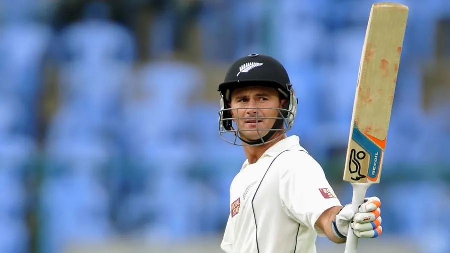 Top 10 Shortest Cricketers in History