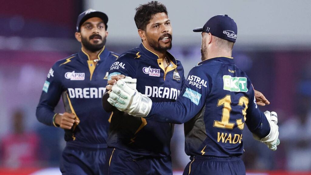 Top 5 Bowlers With Most Wickets Against a Single Franchise In IPL History