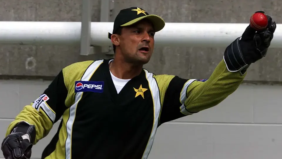 Top 10 Most Dismissals for Pakistan in ODI