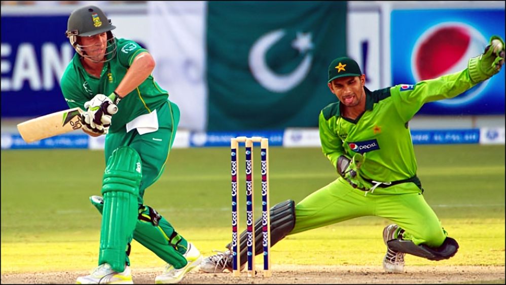 Top 10 Most Dismissals for Pakistan in ODI