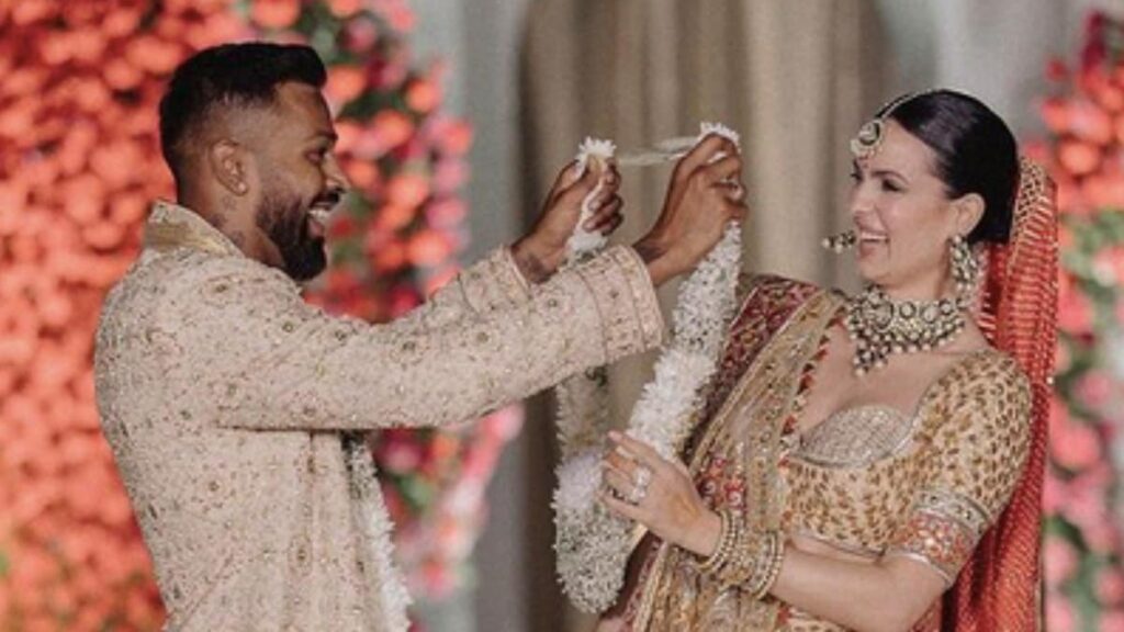 Top 10 Cricketers Who Married With Actresses