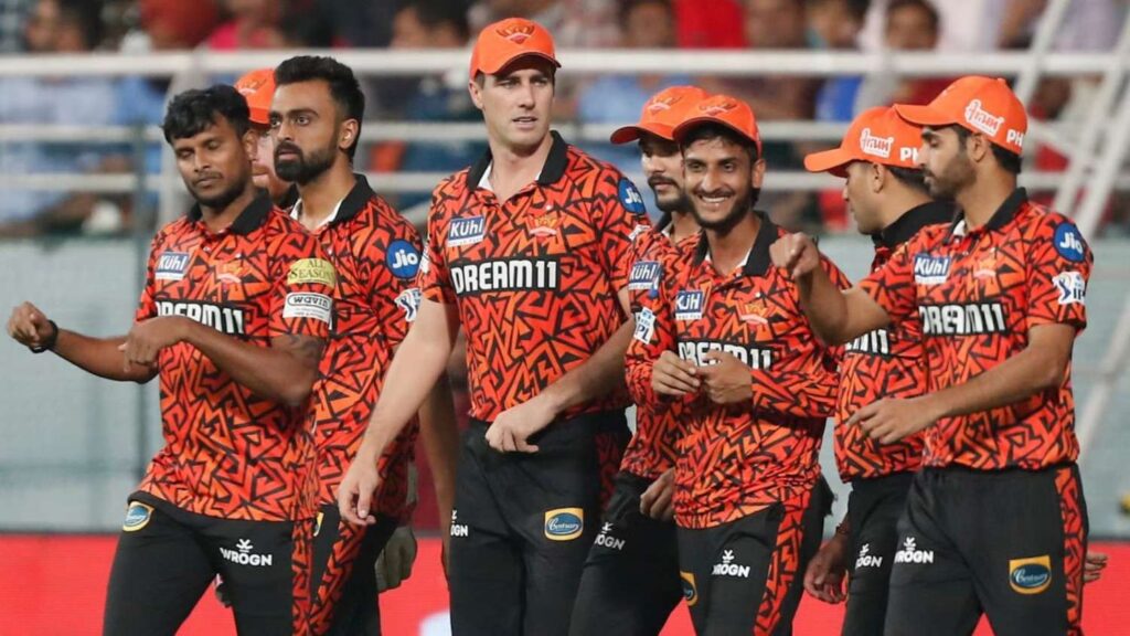 Top 5 Teams With Most Appearances in IPL Playoffs