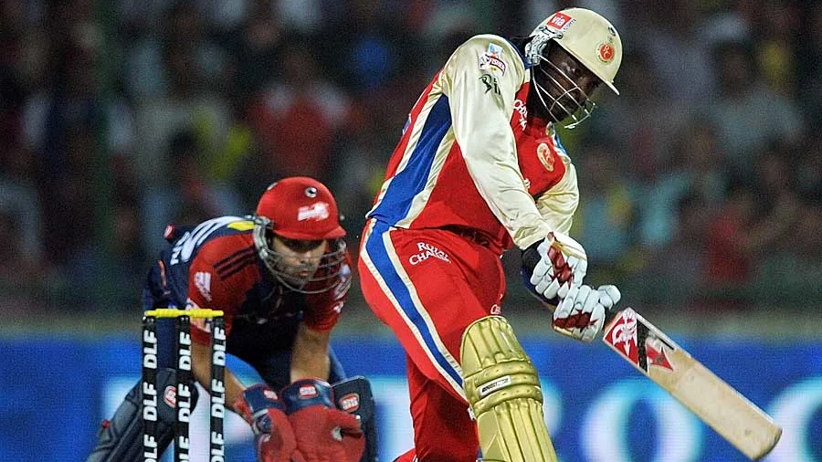 Top 5 IPL Batsmen Who Smashed 5 Sixes