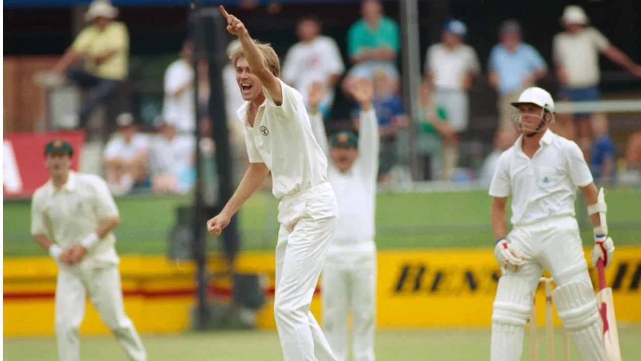 Top 10 Tallest Cricketers of All Time
