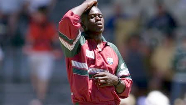 Top 10 Tallest Cricketers of All Time