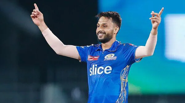 Top 5 Best Bowling figures in IPL