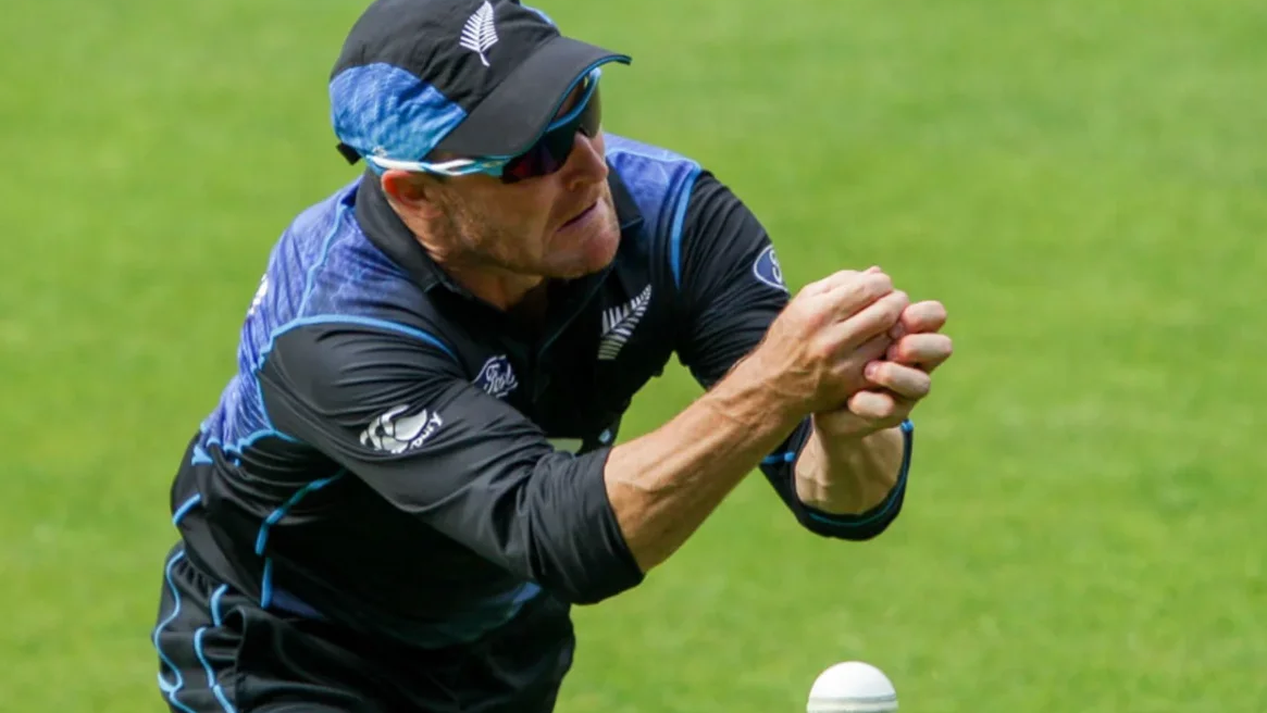 Top 10 Best Fielders in World Cricket